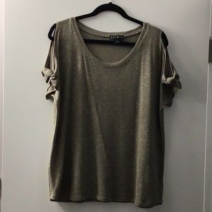Tribal Cold Shoulder Top Size L Taupe